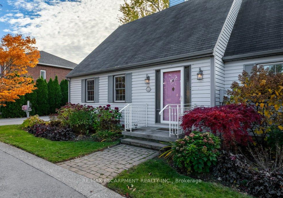 24-lake-street-grimsby-ontario-x12516828