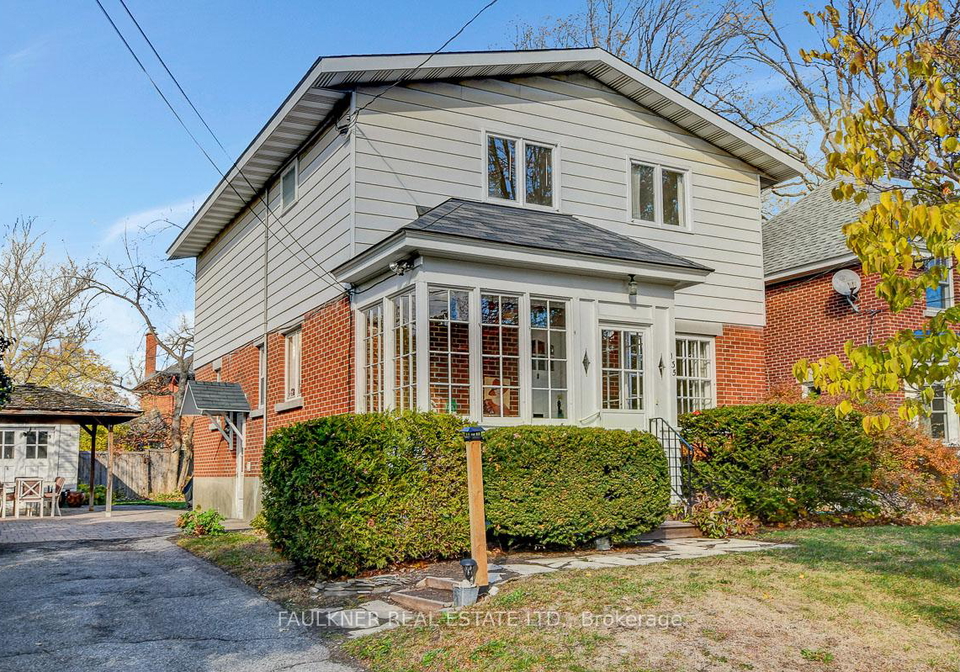 135-cameron-avenue-n-ottawa-ontario-x12516930