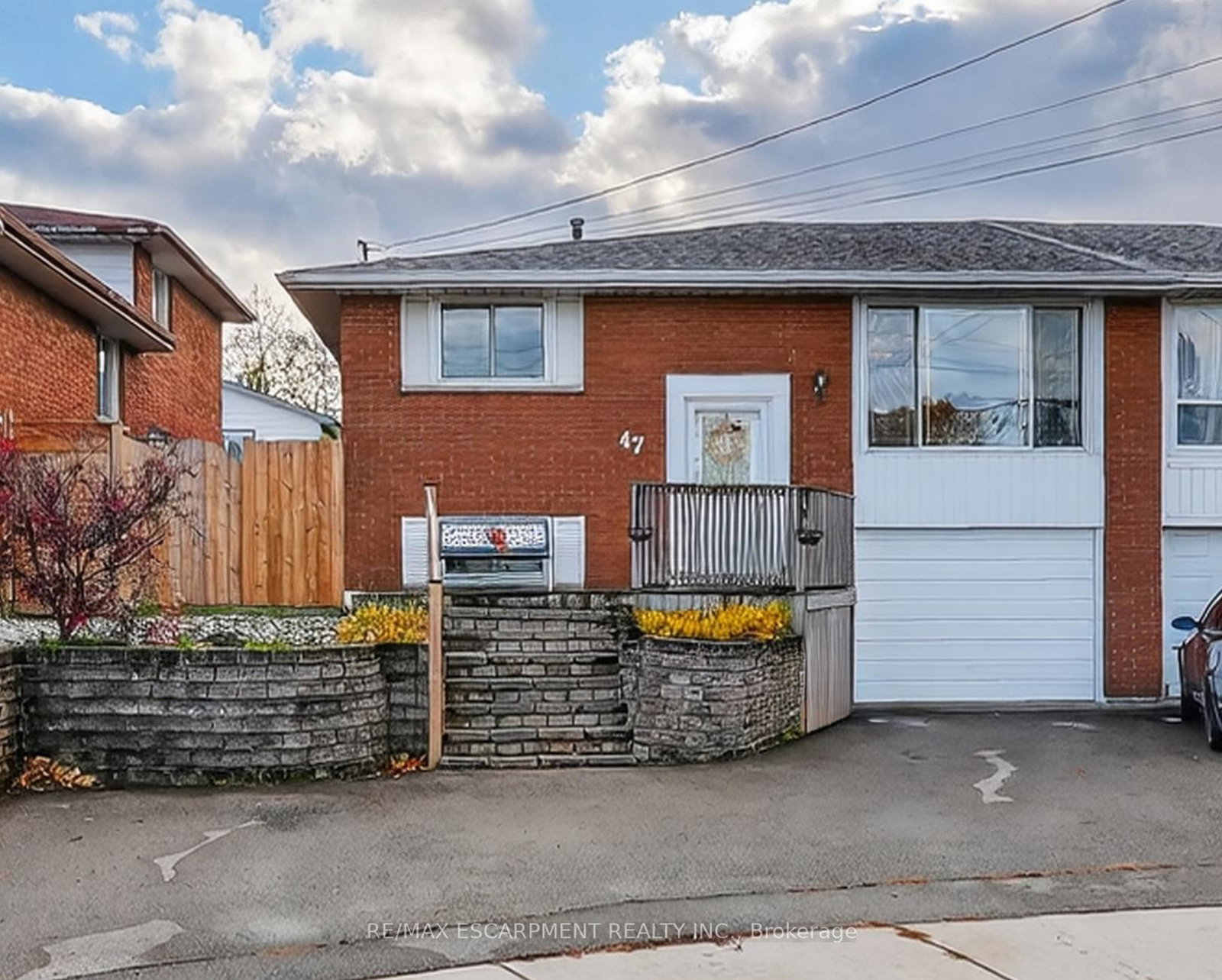 47-rowena-court-hamilton-ontario-x12517036