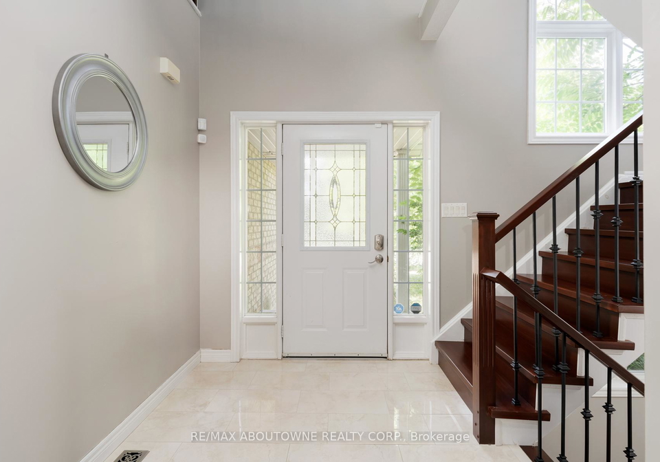 42-pearwood-court-kitchener-ontario-x12517068