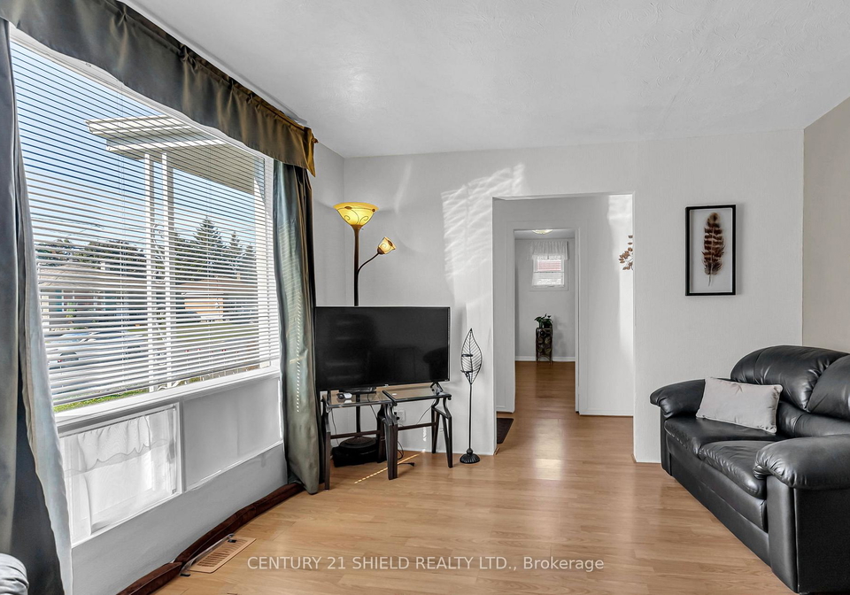 1201-daly-avenue-cornwall-ontario-x12517158
