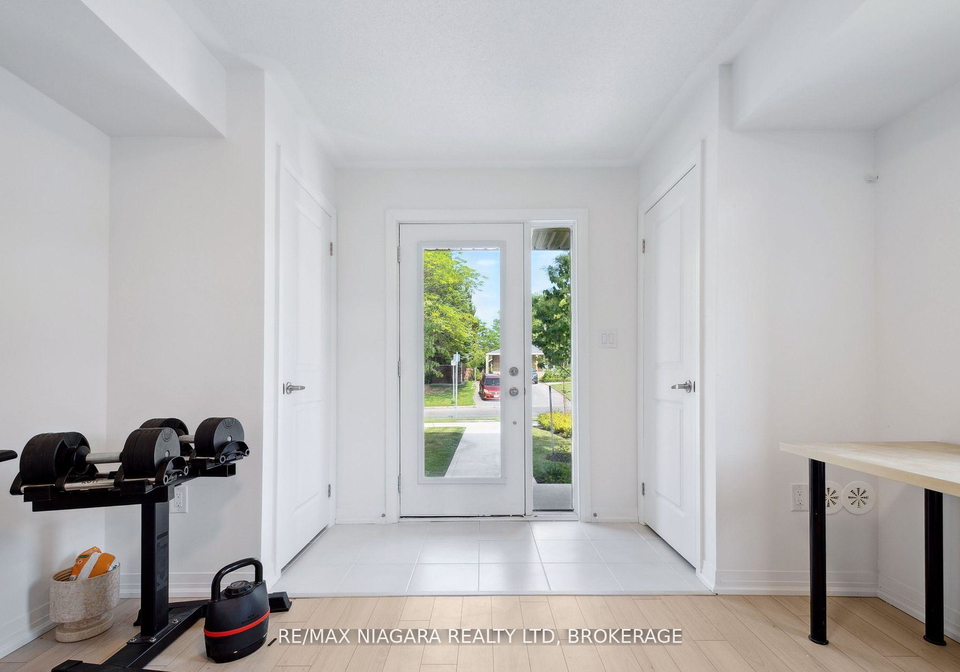 2-sidney-rose-common-n-st-catharines-ontario-x12517380
