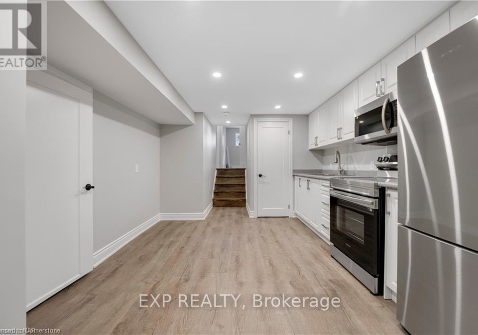 8059-aintree-drive-niagara-falls-ontario-x12517456