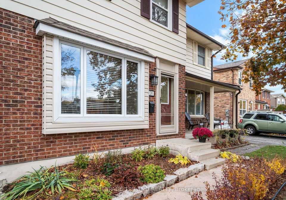 128-garland-lane-london-east-ontario-x12517748