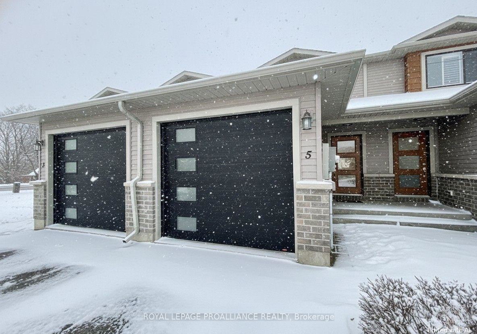 5-ridgeway-place-belleville-ontario-x12517778