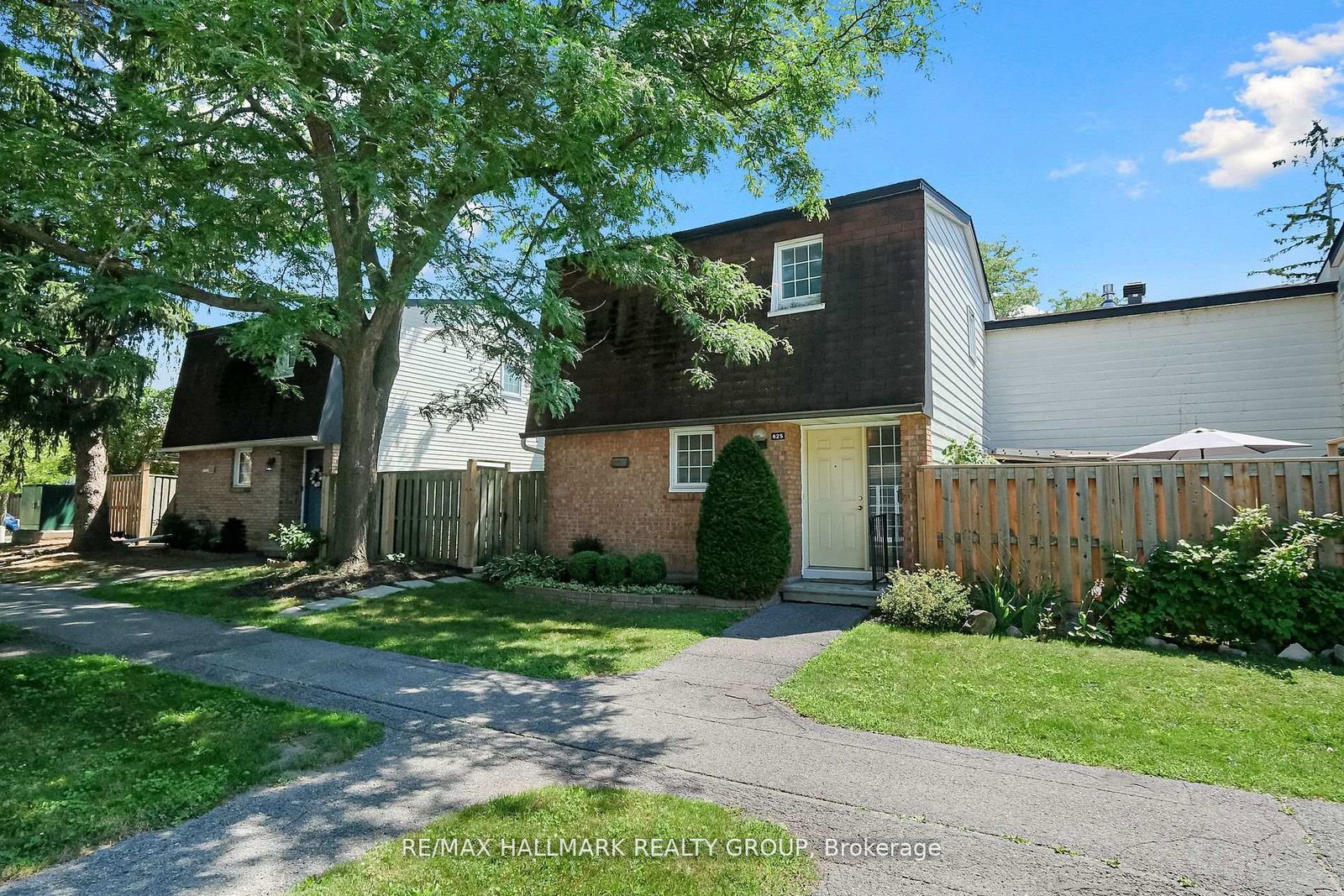 625-trelawny-private-ottawa-ontario-x12518096