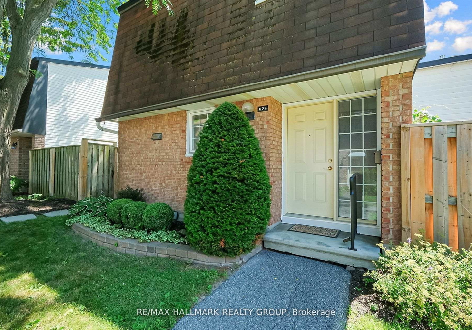 625-trelawny-private-ottawa-ontario-x12518096