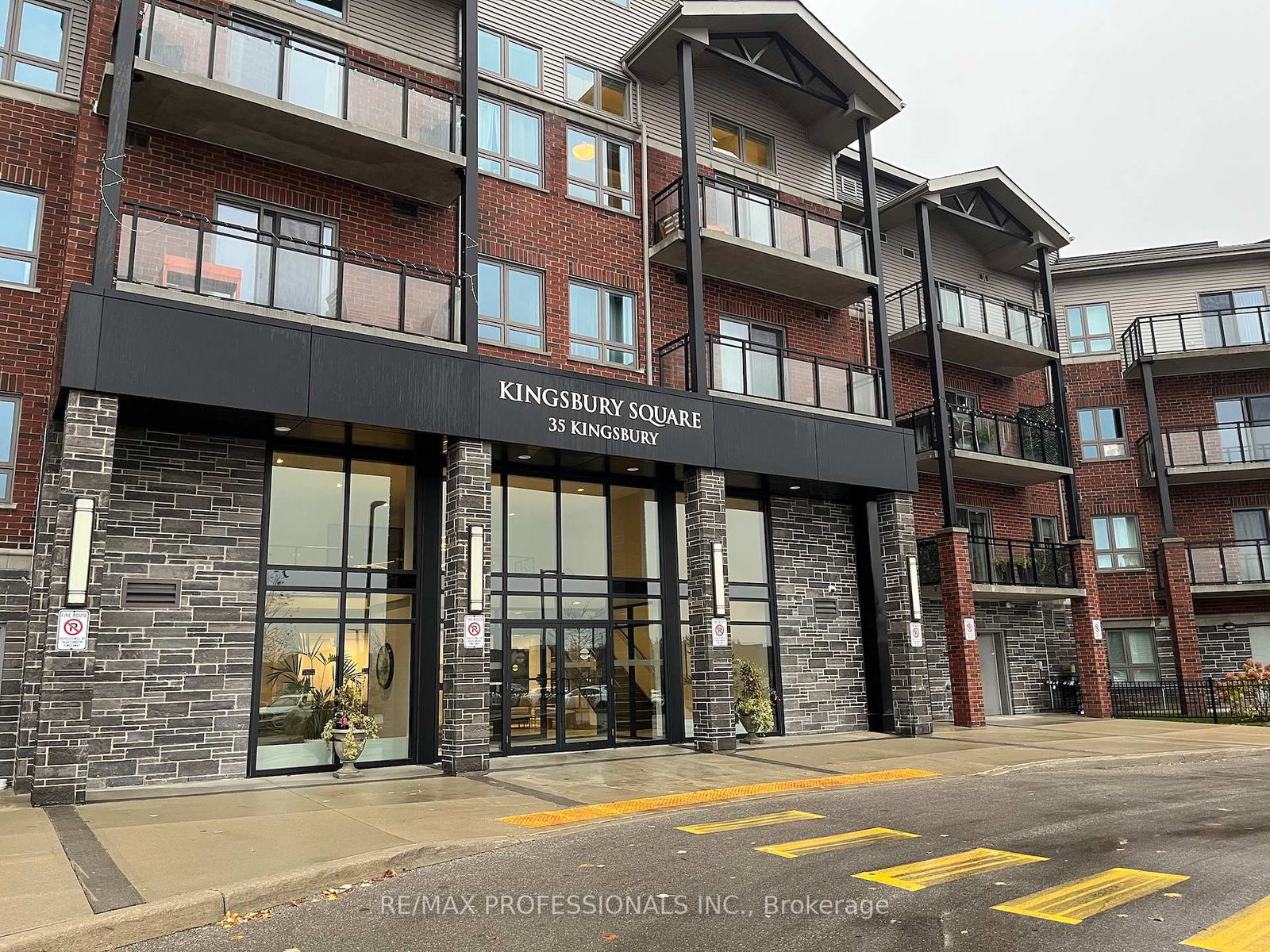 35-kingsbury-square-guelph-ontario-x12518122