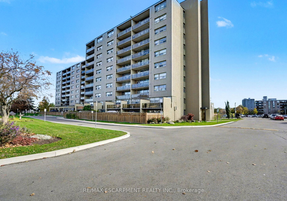 15-nicklaus-drive-hamilton-ontario-x12518268