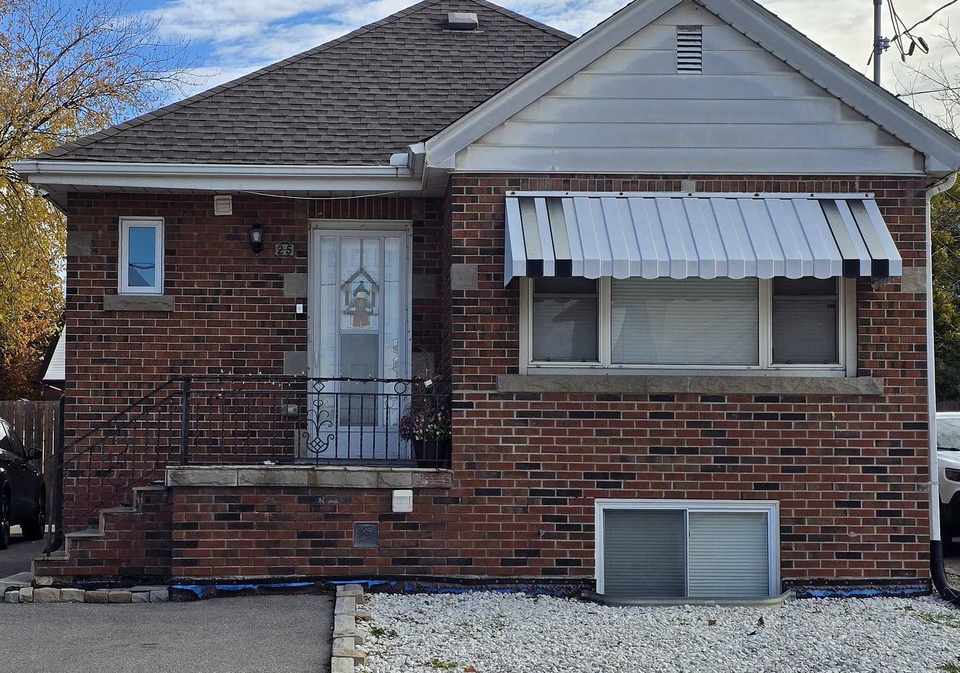 25-west-4th-street-hamilton-ontario-x12518366