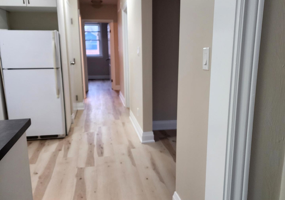 25-west-4th-street-hamilton-ontario-x12518366