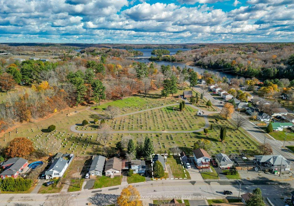 9-hillcrest-avenue-parry-sound-ontario-x12518426