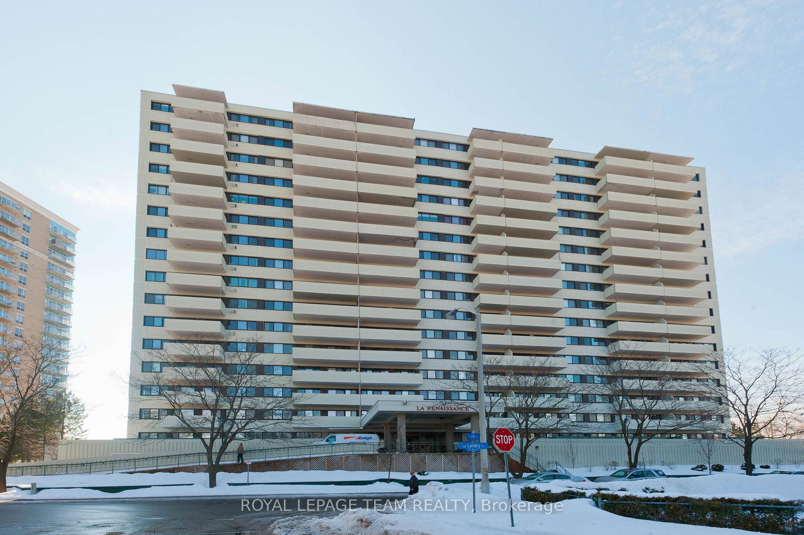 40-landry-street-ottawa-ontario-x12518698