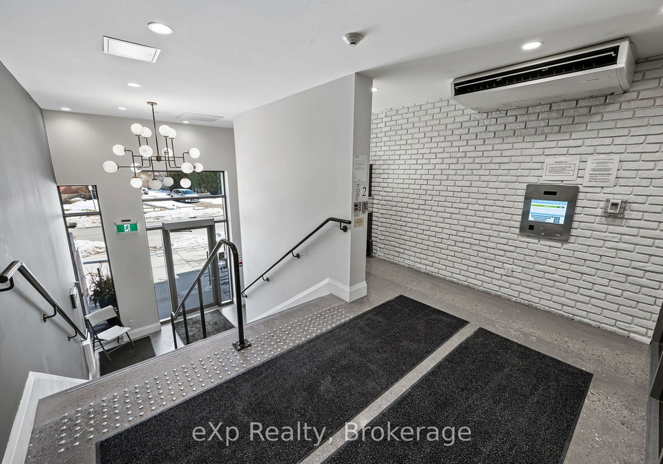 63-arthur-street-s-guelph-ontario-x12518750