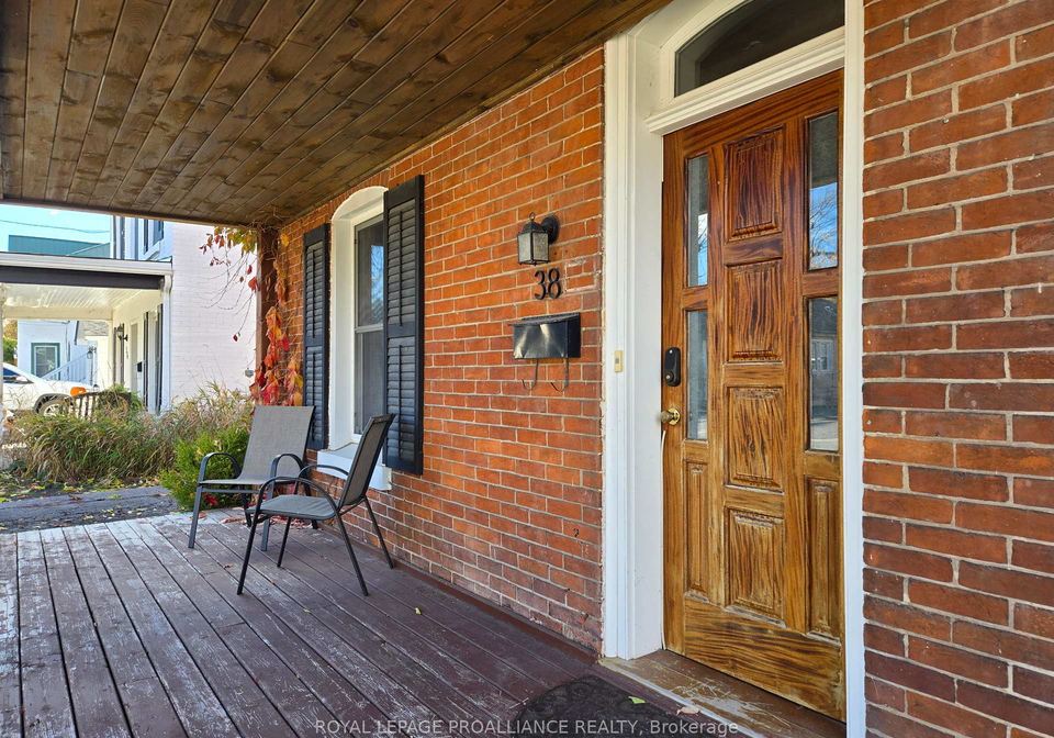 38-sinclair-street-belleville-ontario-x12518830