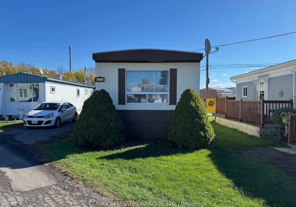 25-county-road-31-south-dundas-ontario-x12519058