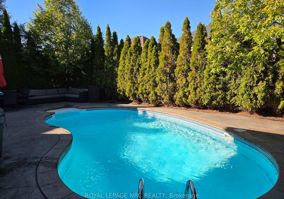 23-moorland-crescent-hamilton-ontario-x12519092