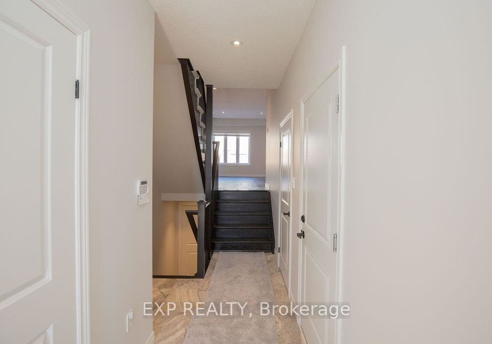 33-dunrobin-lane-grimsby-ontario-x12520346