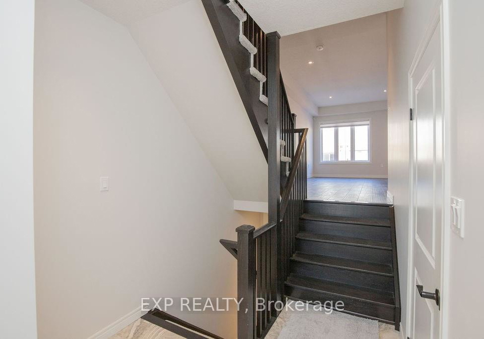 33-dunrobin-lane-grimsby-ontario-x12520346