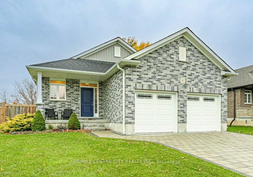 2-diamondridge-court-st-marys-ontario-x12520414