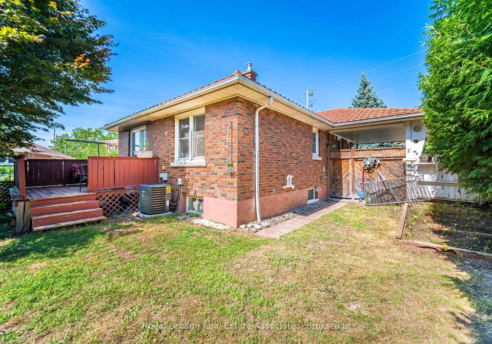 319-grantham-avenue-st-catharines-ontario-x12520600