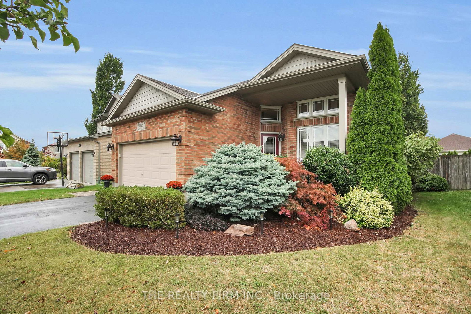 1689-bayswater-crescent-london-north-ontario-x12521304