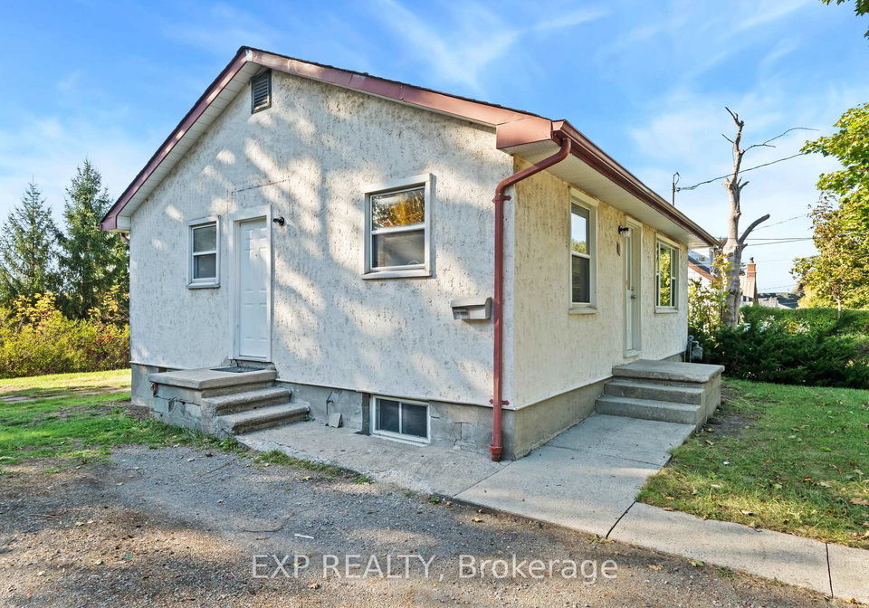 16-valleyview-crescent-belleville-ontario-x12521350
