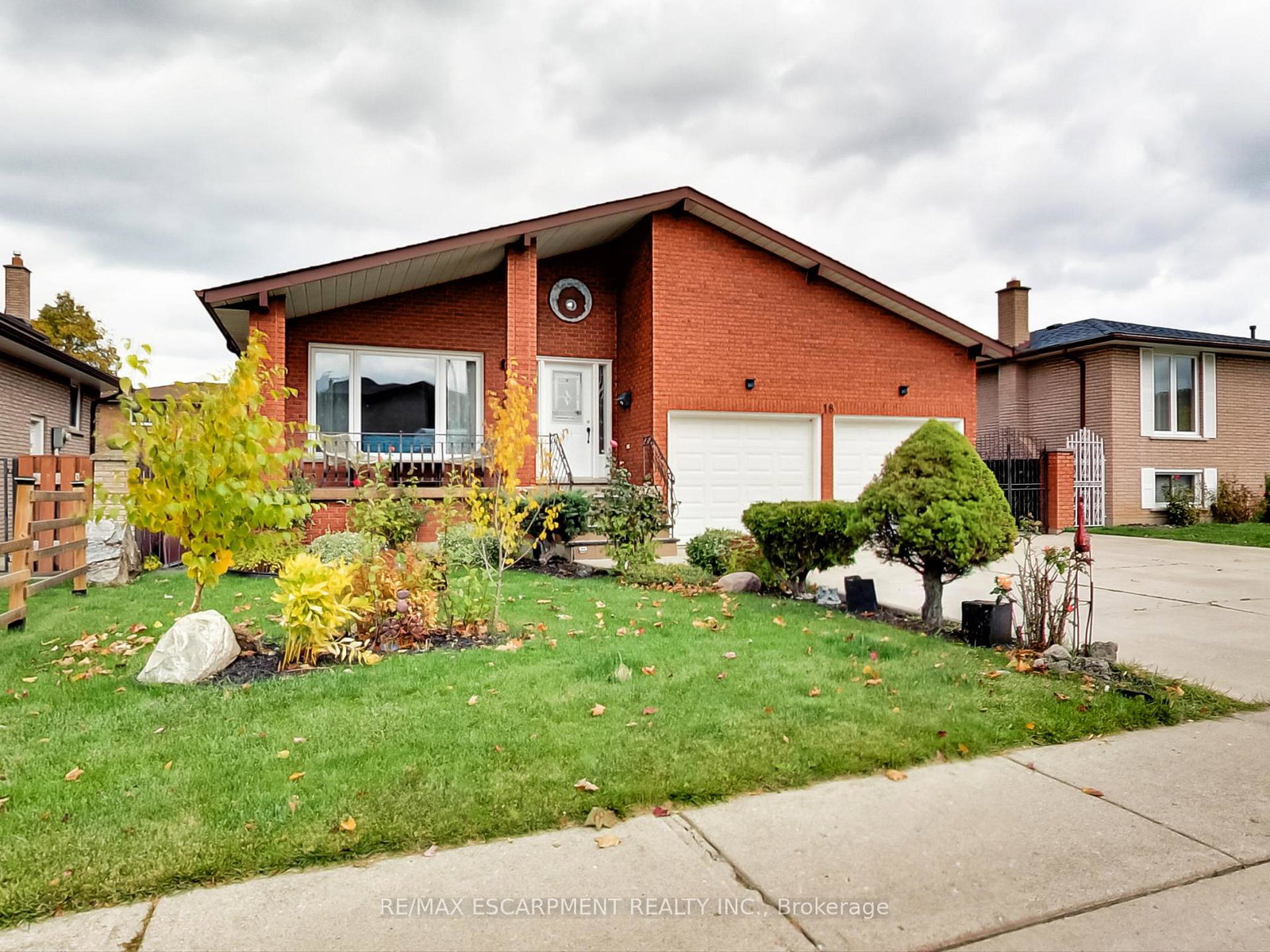 18-pavarotti-court-hamilton-ontario-x12521462
