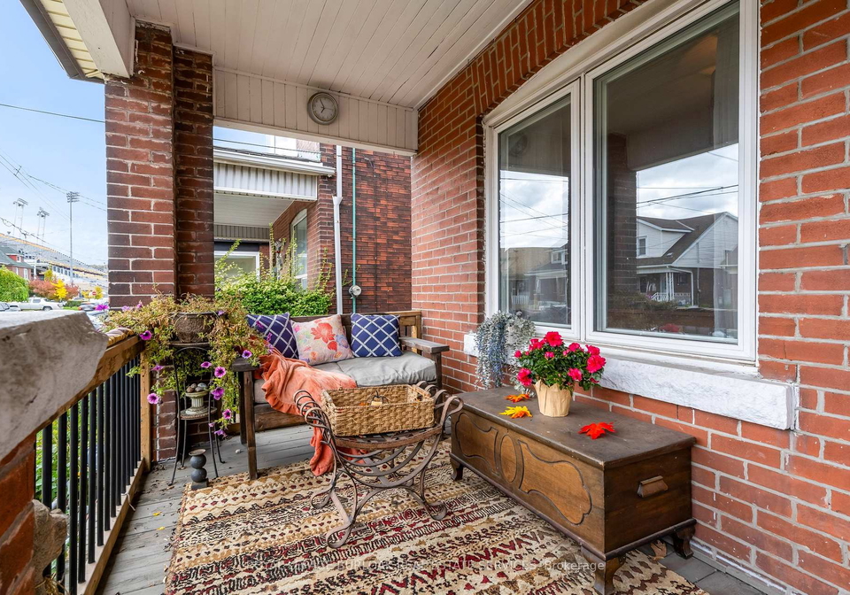 163-leinster-avenue-n-hamilton-ontario-x12522142