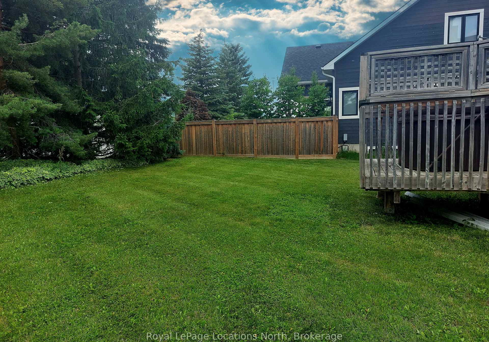152-brooker-boulevard-blue-mountains-ontario-x12522340
