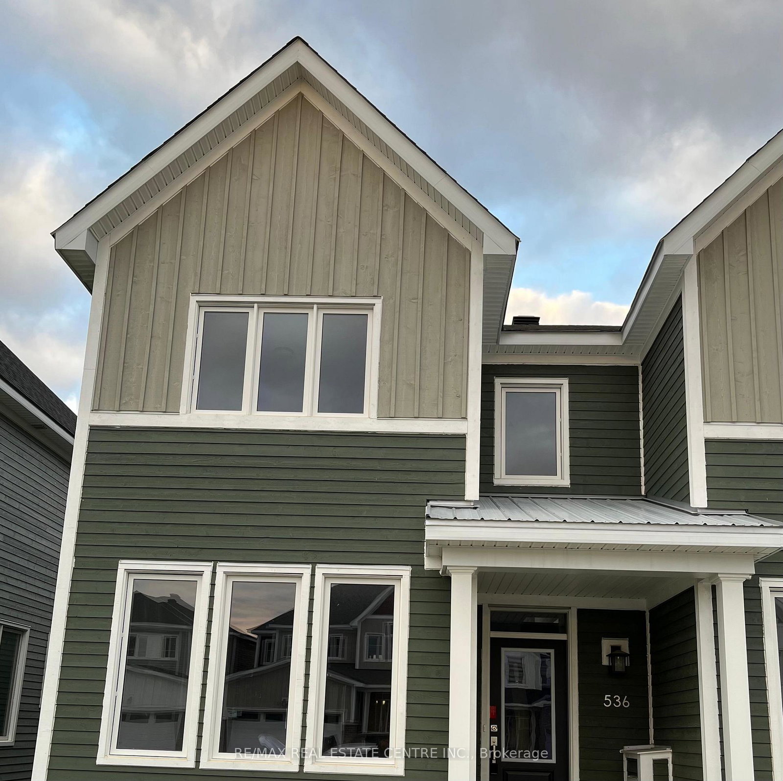 536-oldenburg-avenue-ottawa-ontario-x12522468