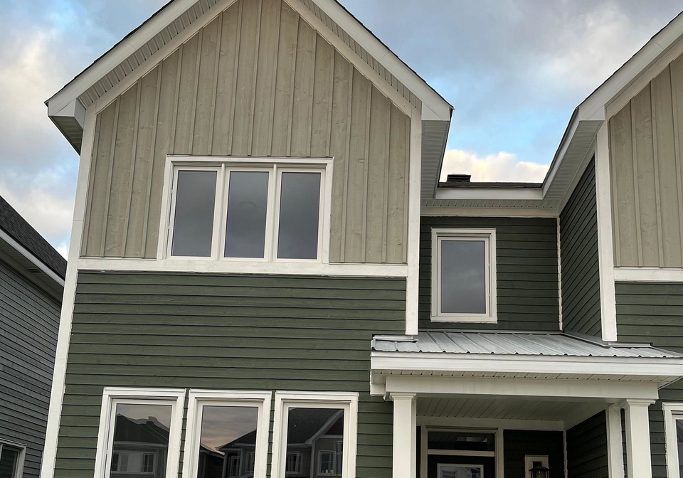 536-oldenburg-avenue-ottawa-ontario-x12522468