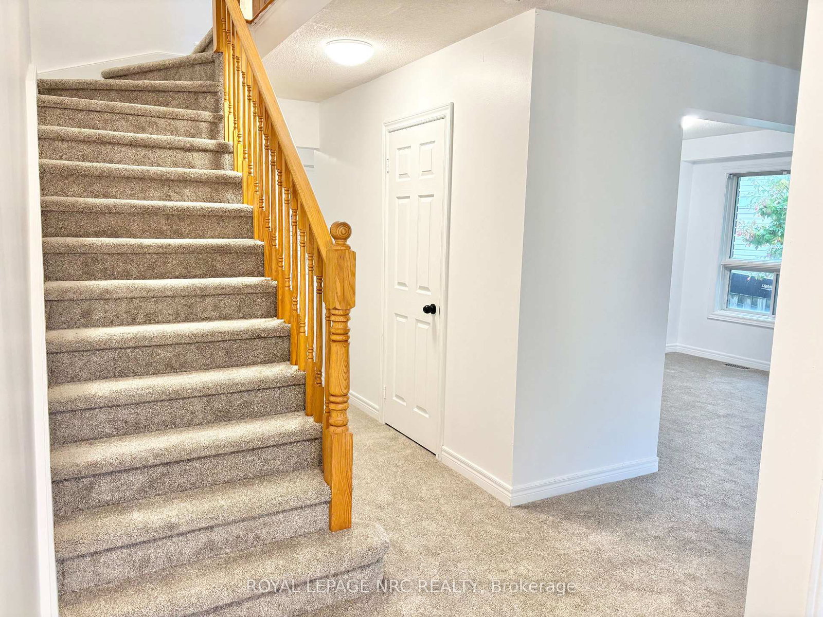 297-main-street-e-grimsby-ontario-x12522514