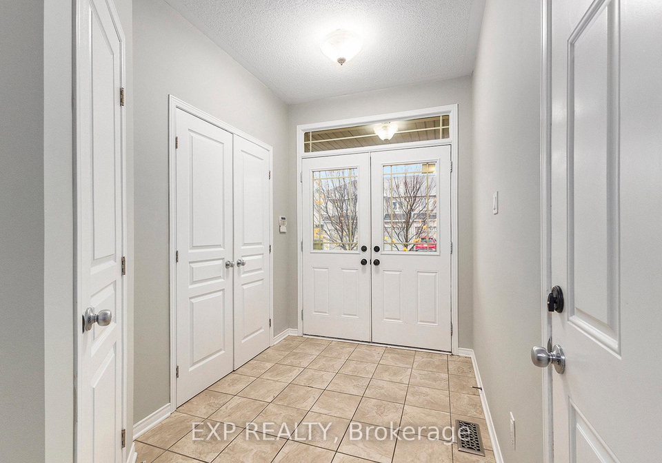 526-pepperville-crescent-kanata-ontario-x12522760