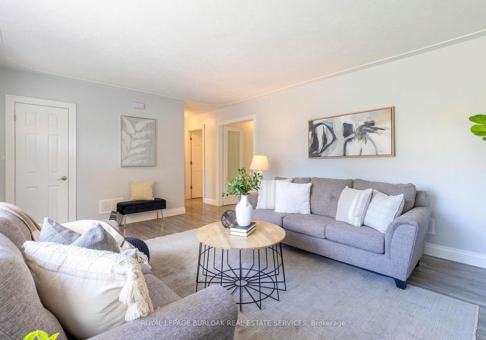 40-kerman-avenue-grimsby-ontario-x12522802