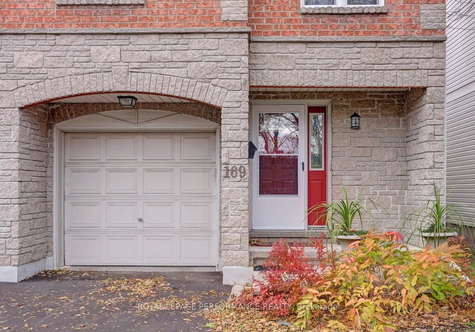 169-arcola-private-ottawa-ontario-x12523072