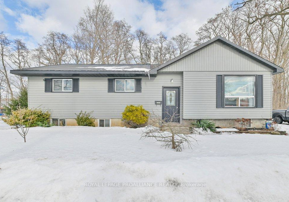 27-thurlow-queen-street-belleville-ontario-x12523156