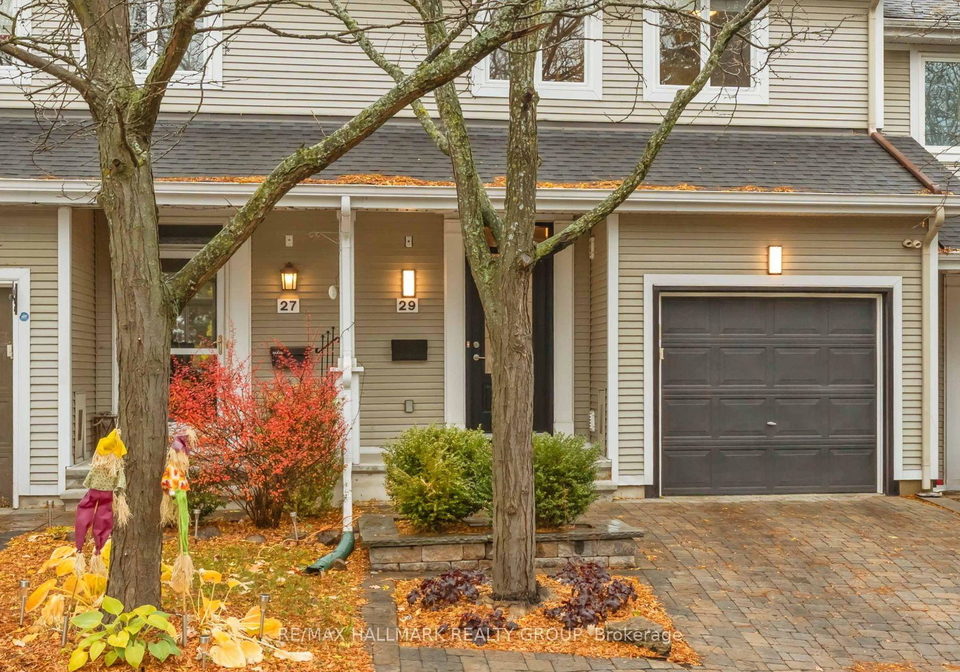 29-maxton-private-ottawa-ontario-x12523248