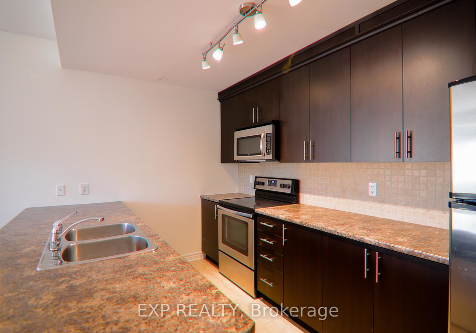 137-harthill-way-ottawa-ontario-x12523526