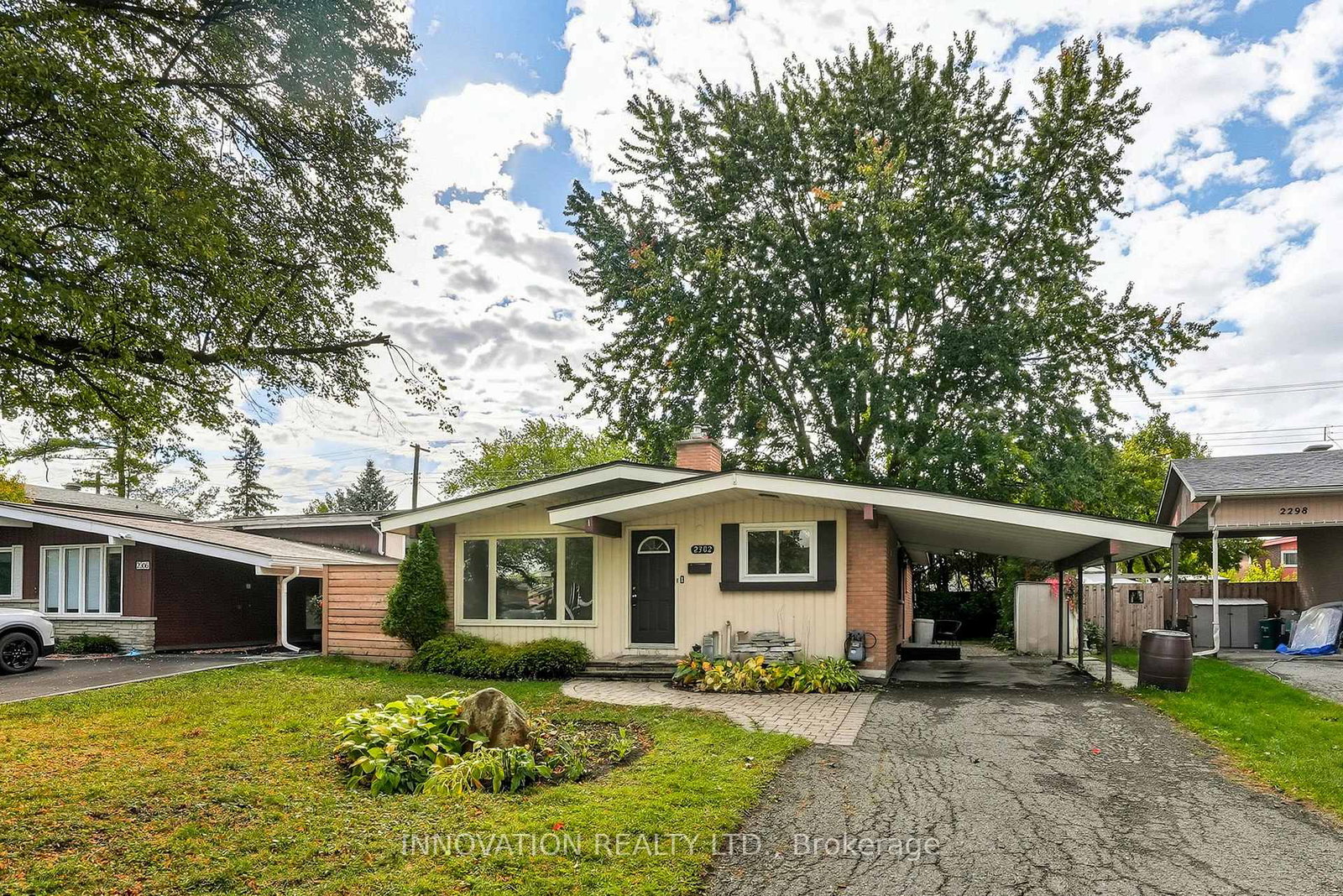 2302-horton-street-ottawa-ontario-x12523706