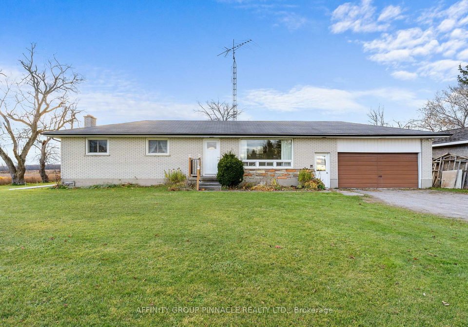 2591-35-highway-s-kawartha-lakes-ontario-x12523958
