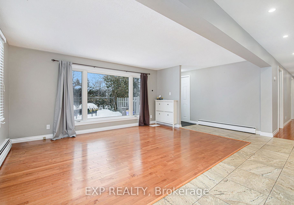 1513-queenswood-crescent-ottawa-ontario-x12524368