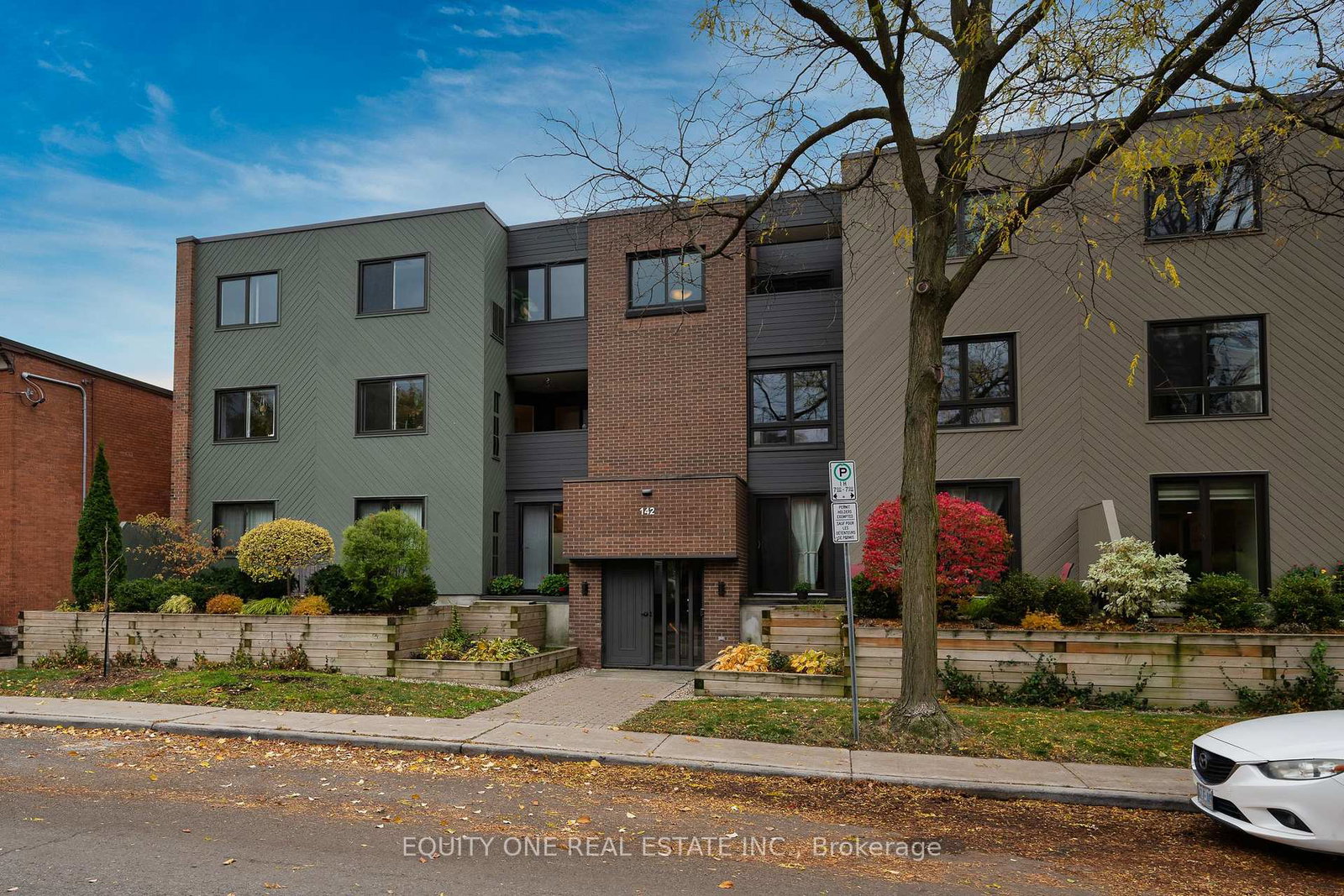142-waverley-street-ottawa-ontario-x12524516