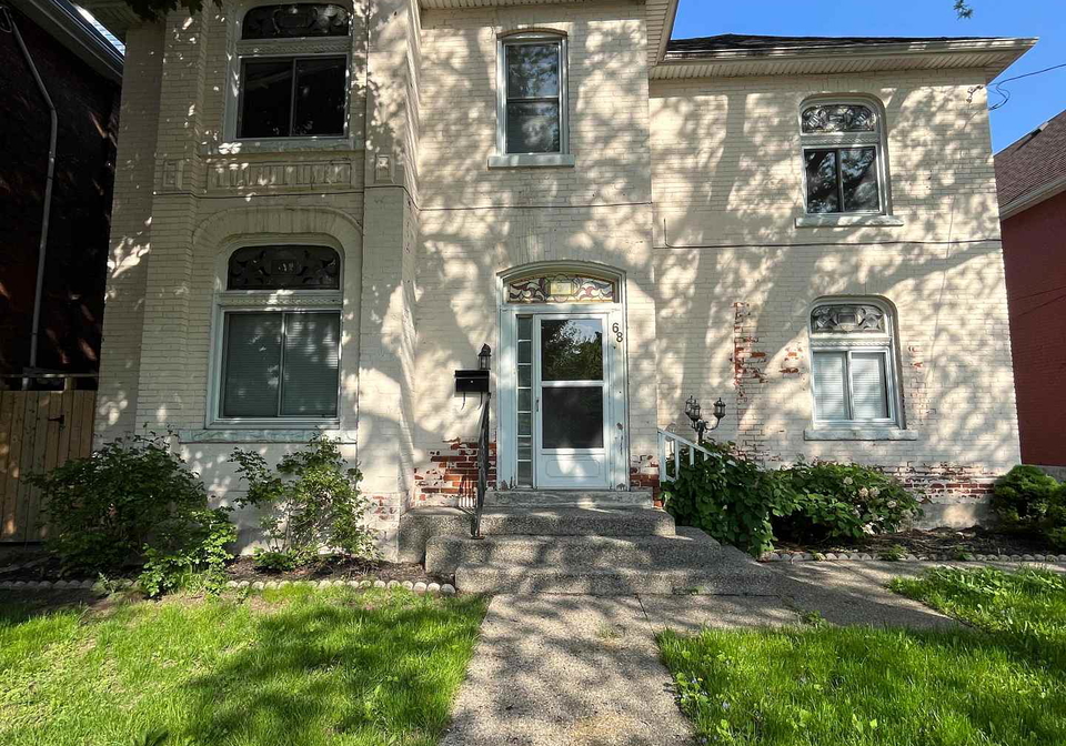68-east-avenue-n-hamilton-ontario-x12524710