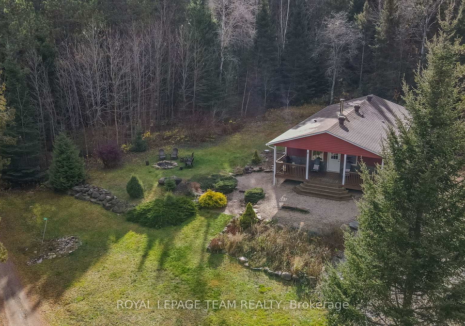 21-dave-bowers-lane-south-algonquin-ontario-x12524824