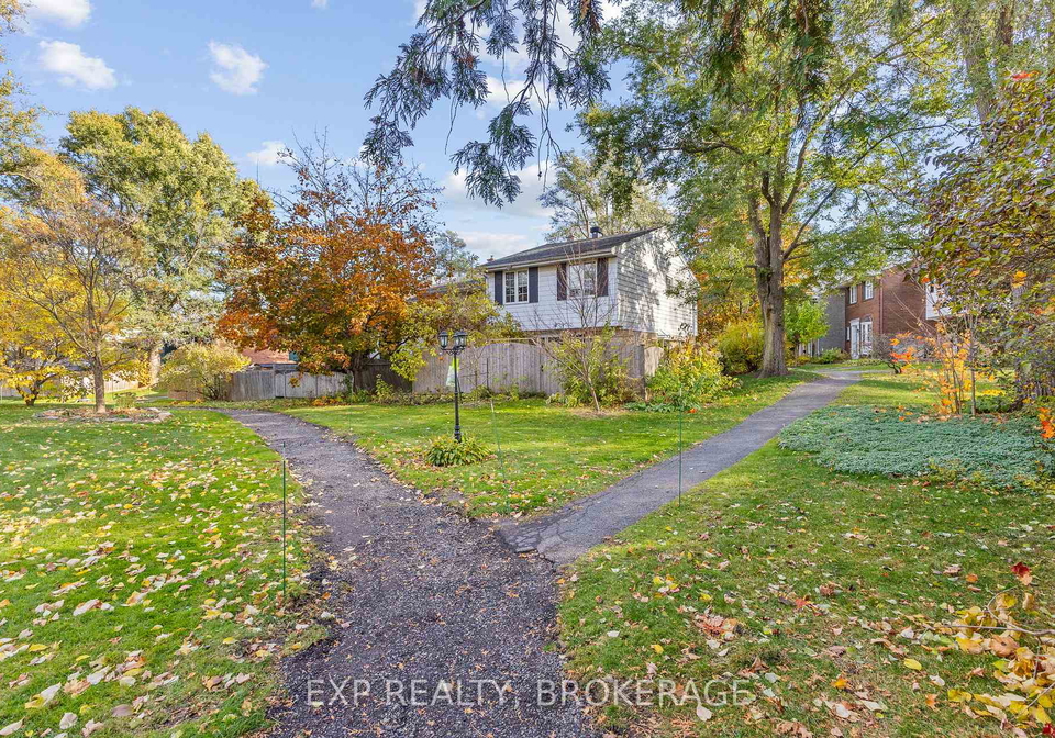 896-walkley-road-ottawa-ontario-x12524856