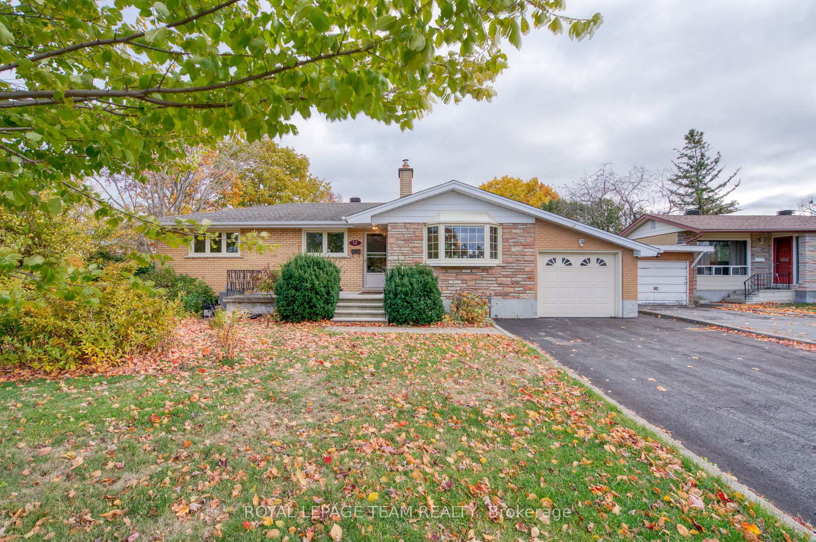 12-oakview-avenue-ottawa-ontario-x12525058