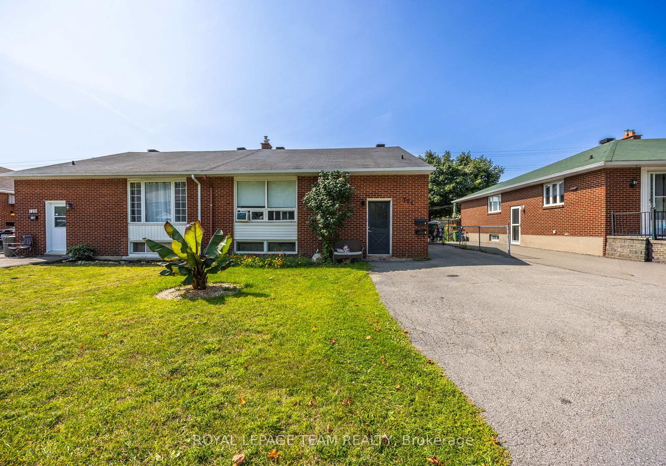 726-cummings-avenue-ottawa-ontario-x12525396