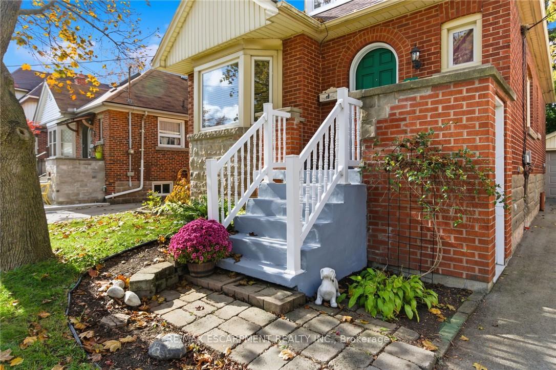 76-east-15th-street-hamilton-ontario-x12525730