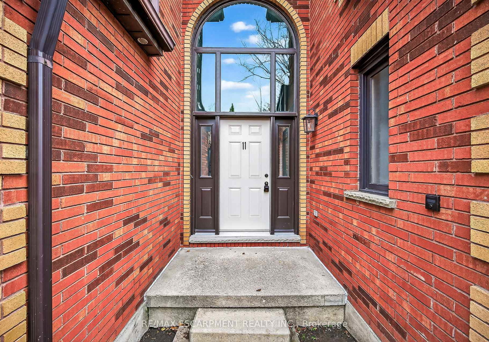 54-argyle-street-s-haldimand-ontario-x12525850